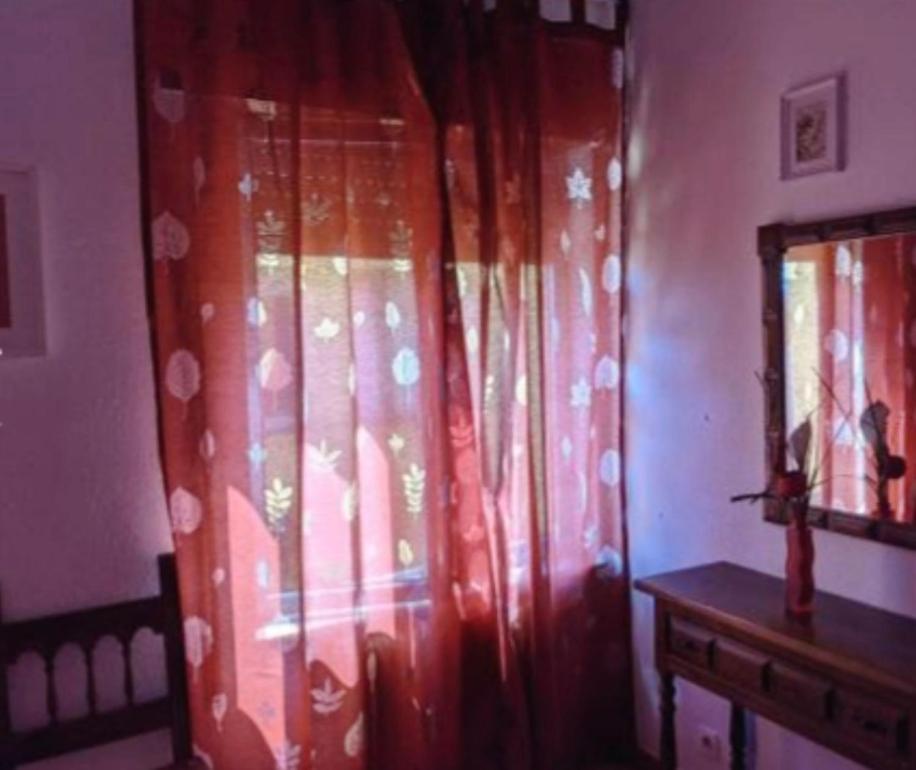 Hostal Casa Chore Hinojosa de Duero ภายนอก รูปภาพ